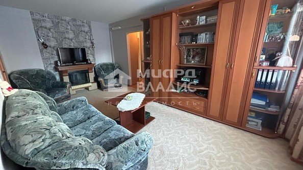 
   Продам 3-комнатную, 59.5 м², Малиновского ул, 8А

. Фото 8.