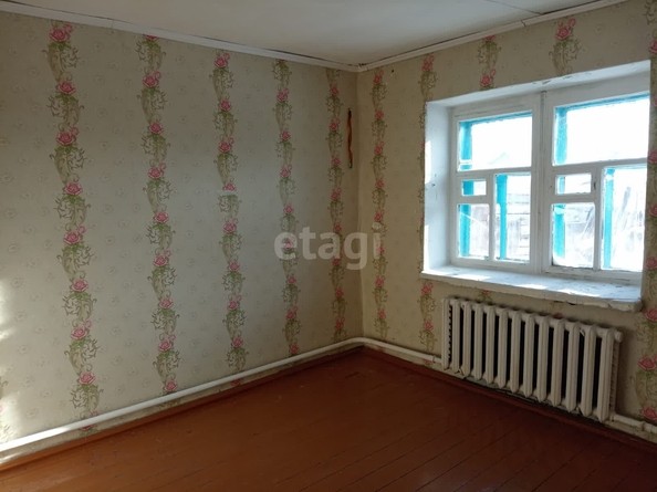 
   Продам дом, 56 м², Нововаршавка

. Фото 3.