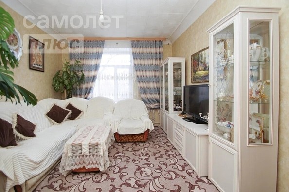 
   Продам 4-комнатную, 89 м², Октябрьская ул, 122

. Фото 1.