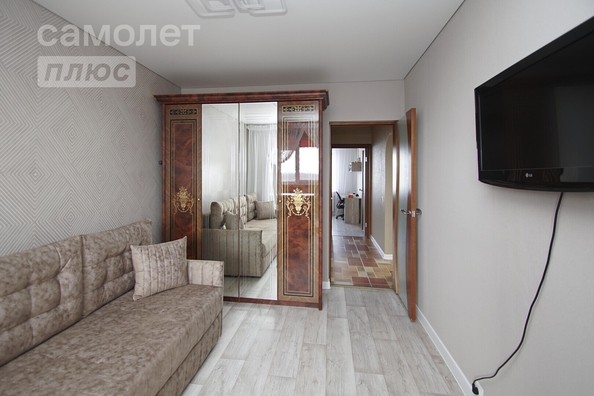 
   Продам 3-комнатную, 67.7 м², Сибирский пр-кт, 20/1

. Фото 9.