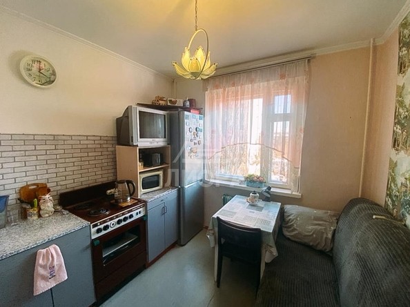 
   Продам 1-комнатную, 39.2 м², Лукашевича ул, 21

. Фото 1.