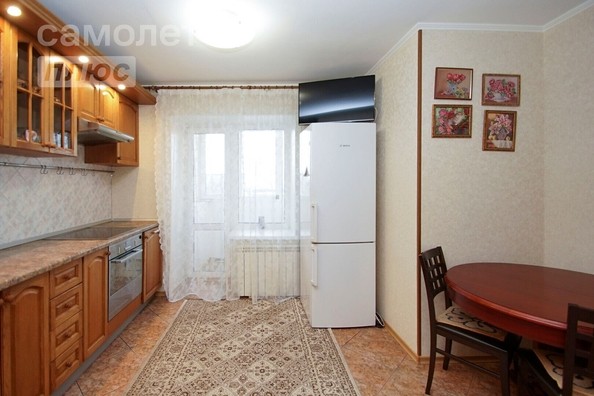 
   Продам 3-комнатную, 75.2 м², Масленникова ул, 62

. Фото 1.