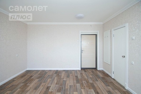 
   Продам 1-комнатную, 33.2 м², Осоавиахимовская ул, 185к3

. Фото 1.