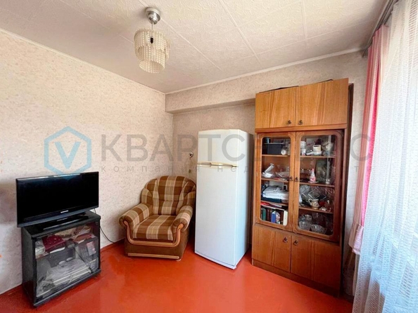 
   Продам 3-комнатную, 49.2 м², Лукашевича ул, 15

. Фото 2.