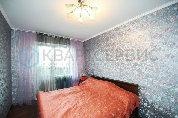 
   Продам 3-комнатную, 66.2 м², Рокоссовского ул, 10

. Фото 1.