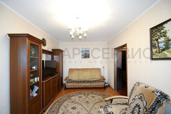 
   Продам 2-комнатную, 44 м², Карла Маркса пр-кт, 10Б

. Фото 4.