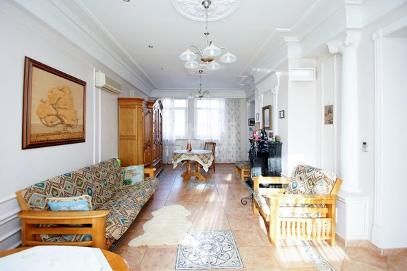 
   Продам дом, 307.6 м², Усть-Заостровка

. Фото 1.