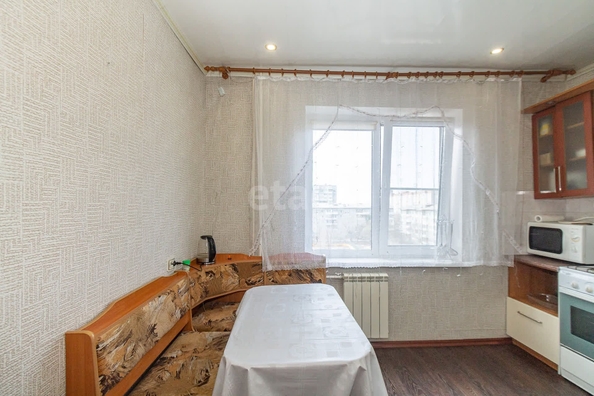 
   Продам 1-комнатную, 38.5 м², Конева ул, 32/1

. Фото 2.