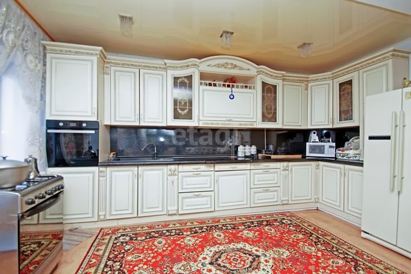 
   Продам дом, 179 м², Омск

. Фото 8.