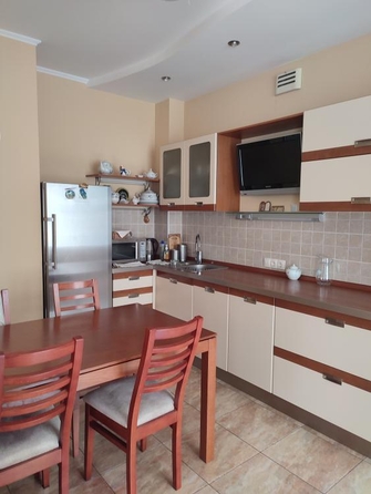 
   Продам 3-комнатную, 85 м², Архитекторов б-р, 12

. Фото 3.