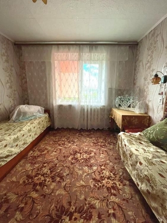 
   Продам 2-комнатную, 50 м², 

. Фото 8.