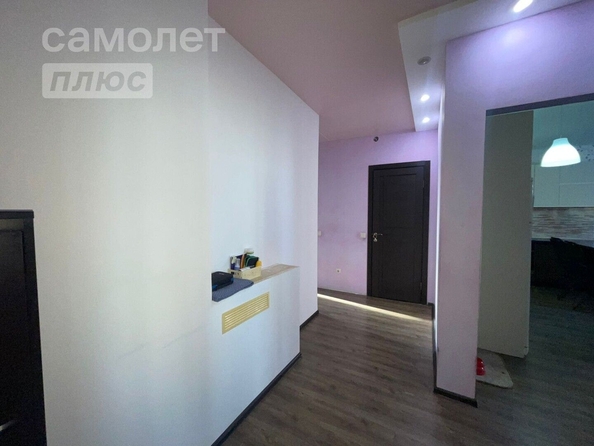 
   Продам 3-комнатную, 75 м², Звездная ул, 8к1

. Фото 3.