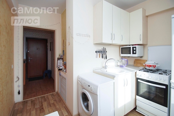 
   Продам 1-комнатную, 27.4 м², Перелета ул, 22к1

. Фото 3.