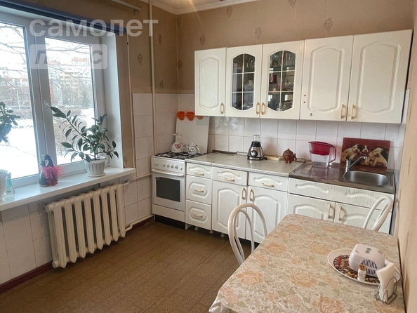 
   Продам 1-комнатную, 40 м², Зеленый б-р, 6

. Фото 9.