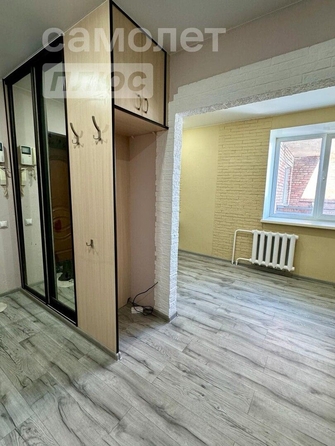 
   Продам 2-комнатную, 45.3 м², Северная 35-я ул, 1/1

. Фото 4.