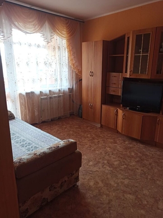 
   Продам 2-комнатную, 43.7 м², Лермонтова ул, 136

. Фото 3.