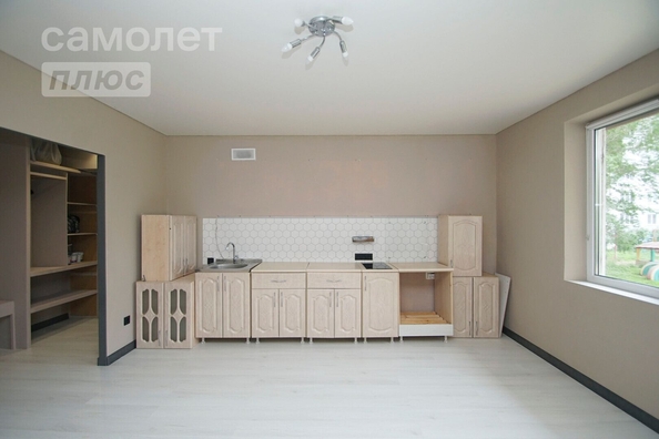 
   Продам 1-комнатную, 38 м², Лукашевича ул, 25

. Фото 6.