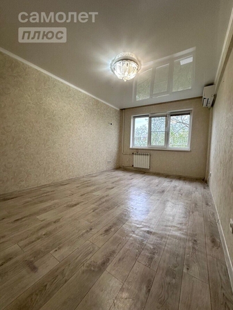 
   Продам 1-комнатную, 30.8 м², Королева пр-кт, 10Б

. Фото 6.