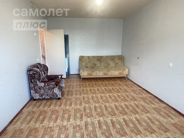 
   Продам 1-комнатную, 37 м², Малиновского ул, 12к3

. Фото 6.