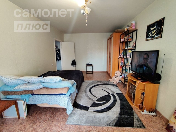 
   Продам 1-комнатную, 37.1 м², Пригородная 1-я ул, 14

. Фото 2.