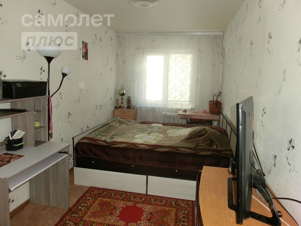 
   Продам 2-комнатную, 55.8 м², Молодогвардейская ул, 10

. Фото 8.