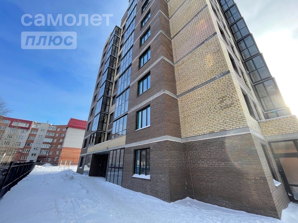 
   Продам 2-комнатную, 55.4 м², Братская ул, 19

. Фото 2.