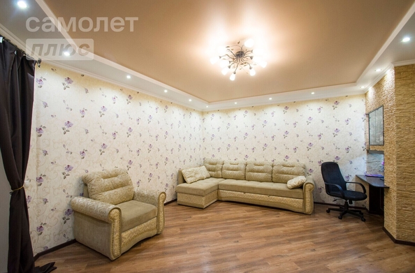 
   Продам 2-комнатную, 67.8 м², Архитекторов б-р, 13

. Фото 4.