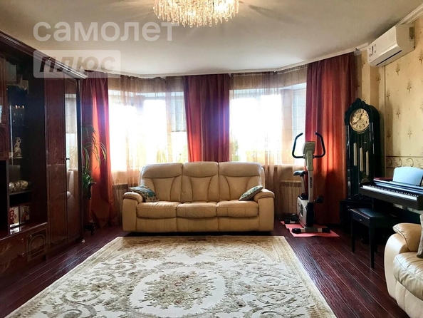 
   Продам 3-комнатную, 113 м², Перелета ул, 7

. Фото 9.