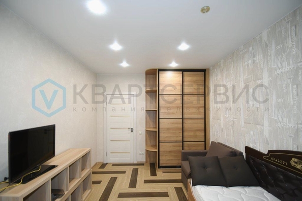 
   Продам 3-комнатную, 71 м², Учебная ул, 20

. Фото 4.