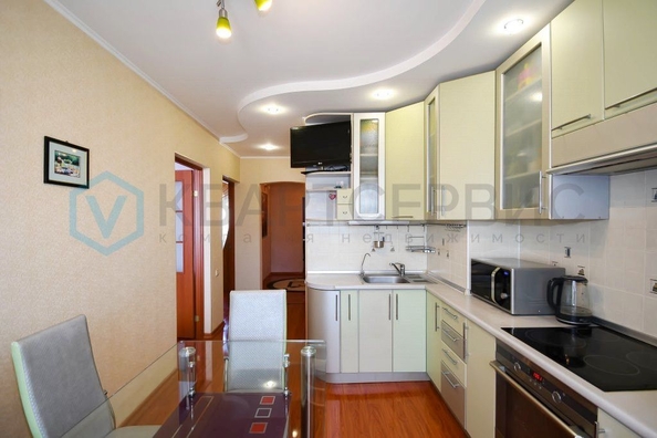 
   Продам 4-комнатную, 87.5 м², Харьковская ул, 3к1

. Фото 7.