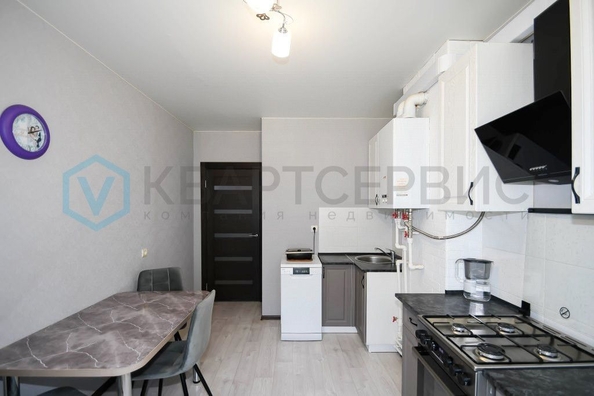 
   Продам 2-комнатную, 60.2 м², Верхнеднепровская ул, 265к4

. Фото 9.