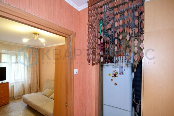 
   Продам 2-комнатную, 44 м², Нефтезаводская ул, 31В

. Фото 1.