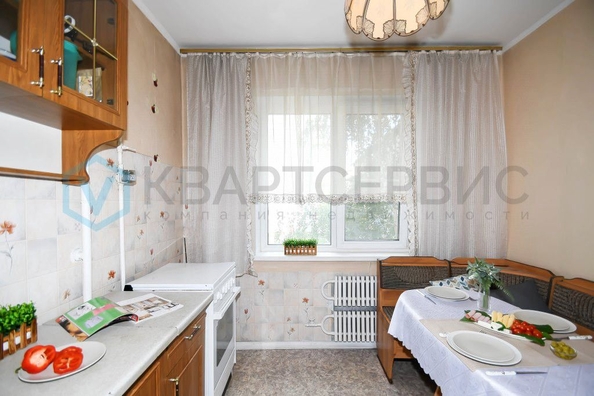 
   Продам 3-комнатную, 65 м², Омская ул, 119

. Фото 6.