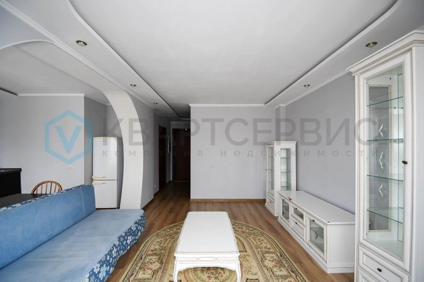 
   Продам 2-комнатную, 61.7 м², Архитекторов б-р, 4

. Фото 5.