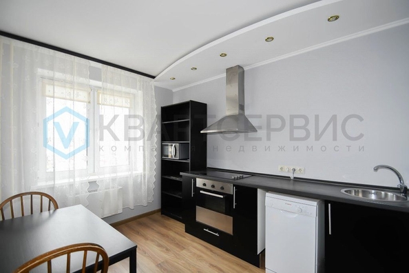 
   Продам 2-комнатную, 61.7 м², Архитекторов б-р, 4

. Фото 7.