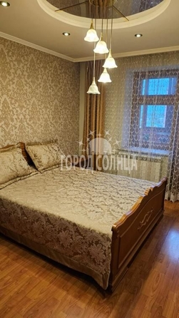 
   Продам 3-комнатную, 86 м², Омская ул, 149

. Фото 1.