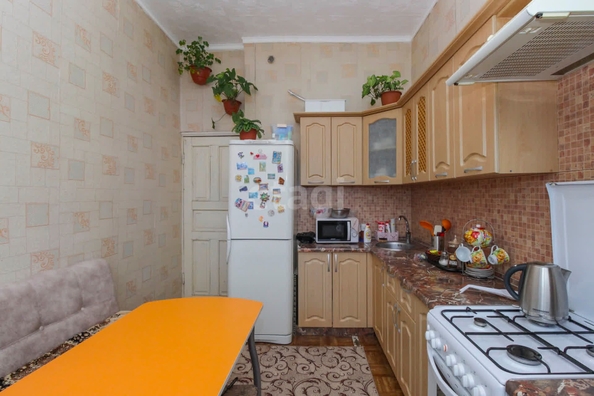 
   Продам 1-комнатную, 40 м², Октябрьская ул, 46

. Фото 1.