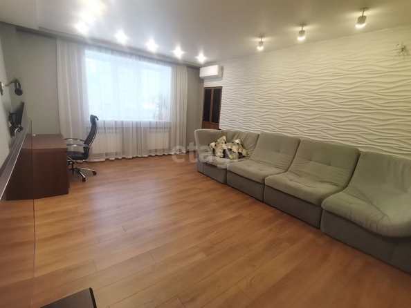 
   Продам 3-комнатную, 108.2 м², Архитекторов б-р, 10

. Фото 10.