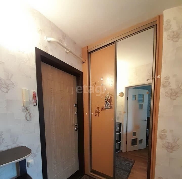 
   Продам 1-комнатную, 33.6 м², Средняя ул, 5/1

. Фото 3.