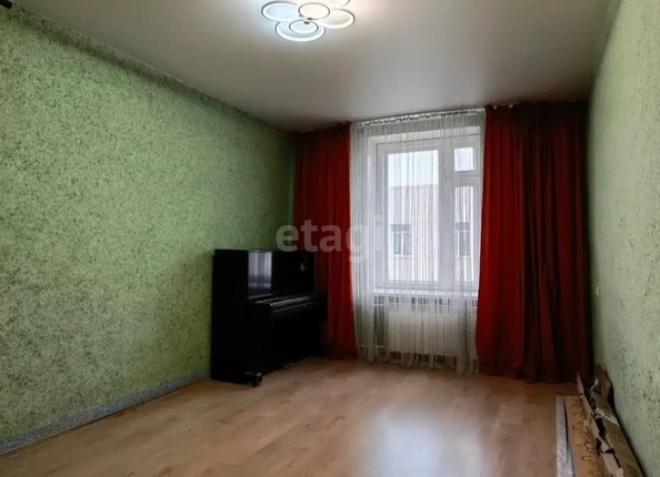 
   Продам 2-комнатную, 59.9 м², Серова ул, 21

. Фото 1.