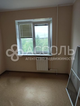 
   Продам 4-комнатную, 90 м², Лукашевича ул, 27

. Фото 5.