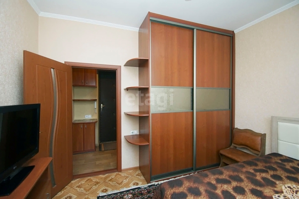 
   Продам 2-комнатную, 47.6 м², Масленникова ул, 177

. Фото 2.