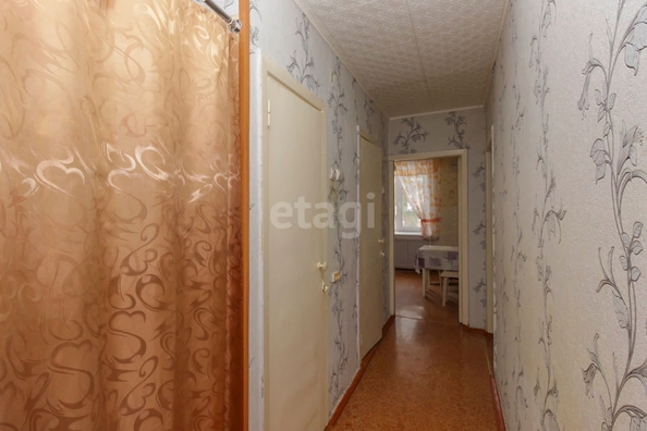 
   Продам 2-комнатную, 53.8 м², 

. Фото 2.