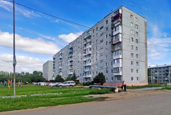 
   Продам 3-комнатную, 49.2 м², Крутогорская 1-я ул, 21

. Фото 2.