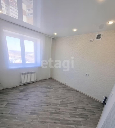 
   Продам 2-комнатную, 55 м², Успешная ул, 3/1

. Фото 7.