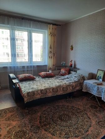 
   Продам 2-комнатную, 55.4 м², Заозерная 10-я ул, 21

. Фото 4.