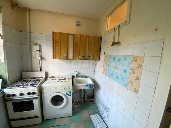 
   Продам 3-комнатную, 50.2 м², Бархатовой ул, 6В

. Фото 3.