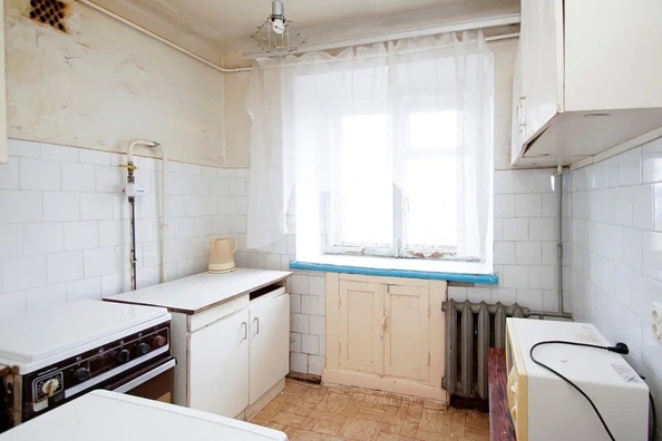 
   Продам 2-комнатную, 41.3 м², Багратиона ул, 27В

. Фото 1.