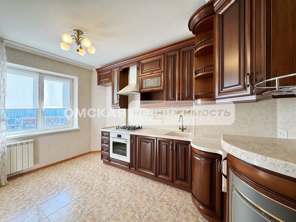 
   Продам 3-комнатную, 64 м², Дмитриева ул, 2/4

. Фото 9.