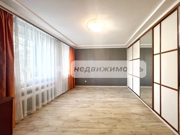 
  Сдам в аренду коттедж, 400 м², Омск

. Фото 25.